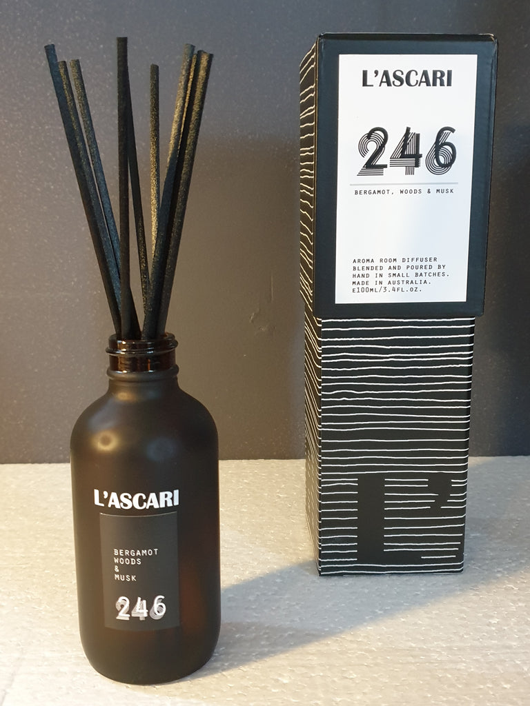 LÁSCARI  -  Diffuser Blend  246 bergamot, woods & musk  100mls
